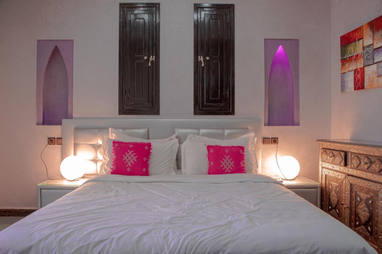 Jnanat Aicha Guesthouse Wawizelte Εξωτερικό φωτογραφία