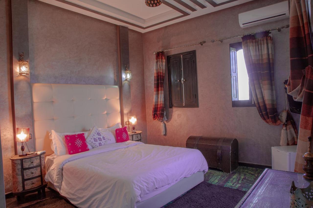 Jnanat Aicha Guesthouse Wawizelte Εξωτερικό φωτογραφία