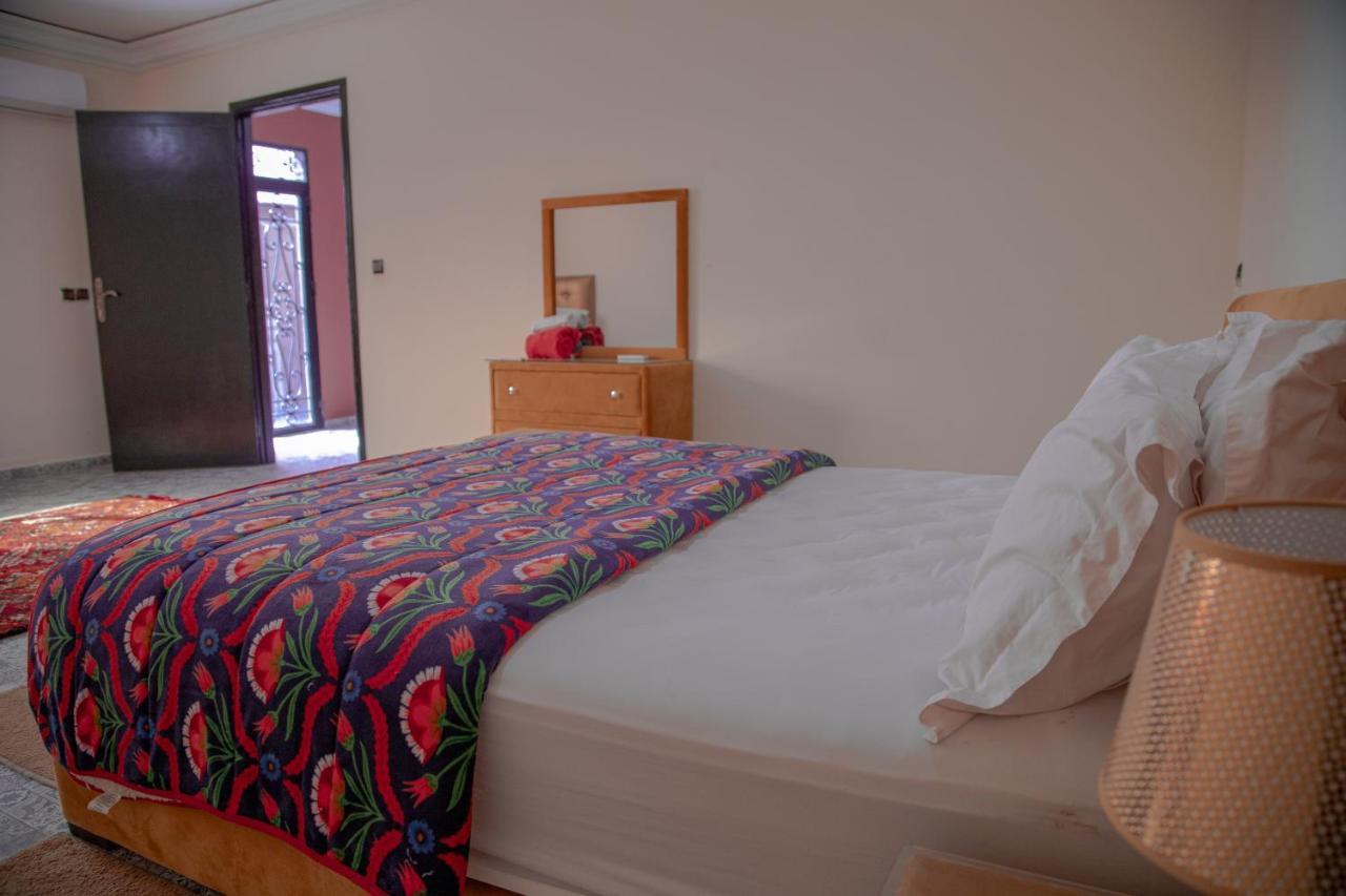 Jnanat Aicha Guesthouse Wawizelte Εξωτερικό φωτογραφία