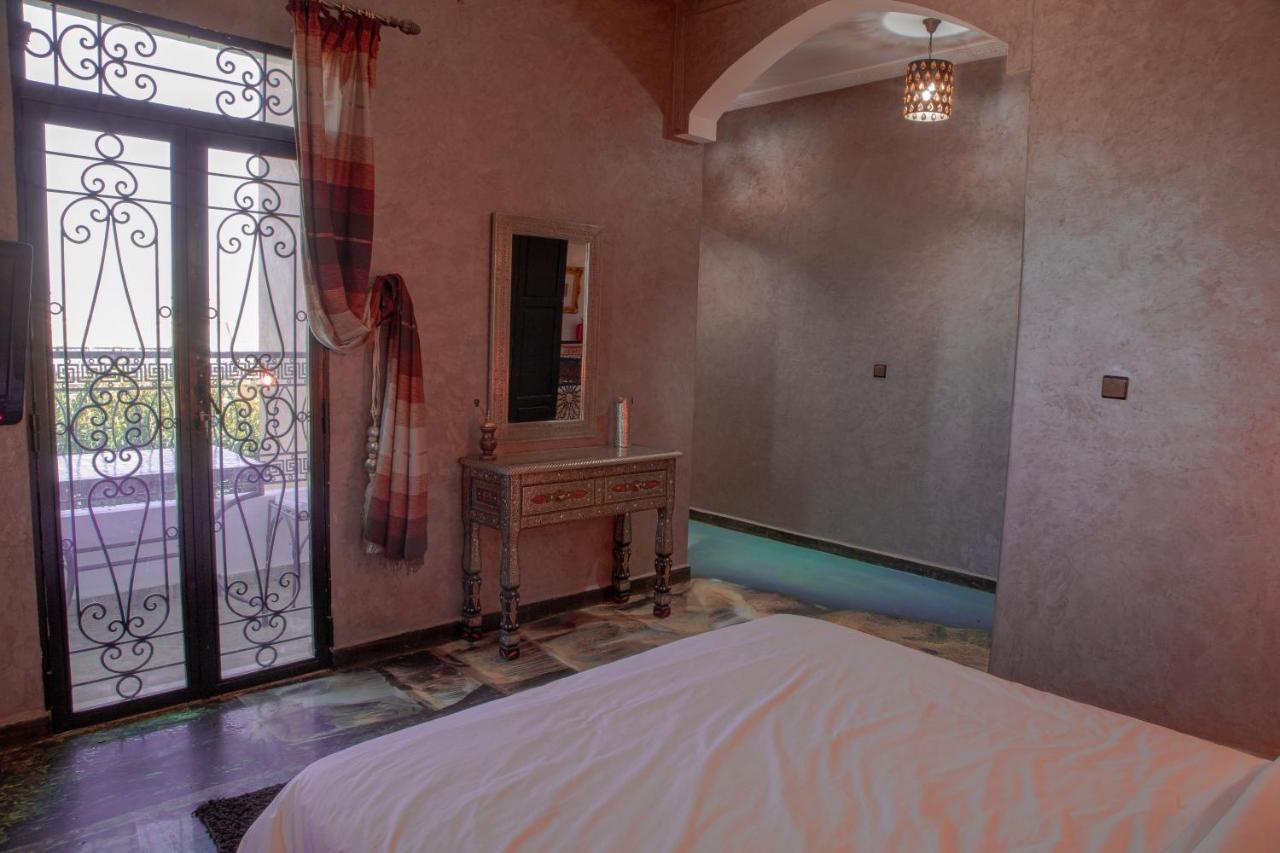 Jnanat Aicha Guesthouse Wawizelte Εξωτερικό φωτογραφία