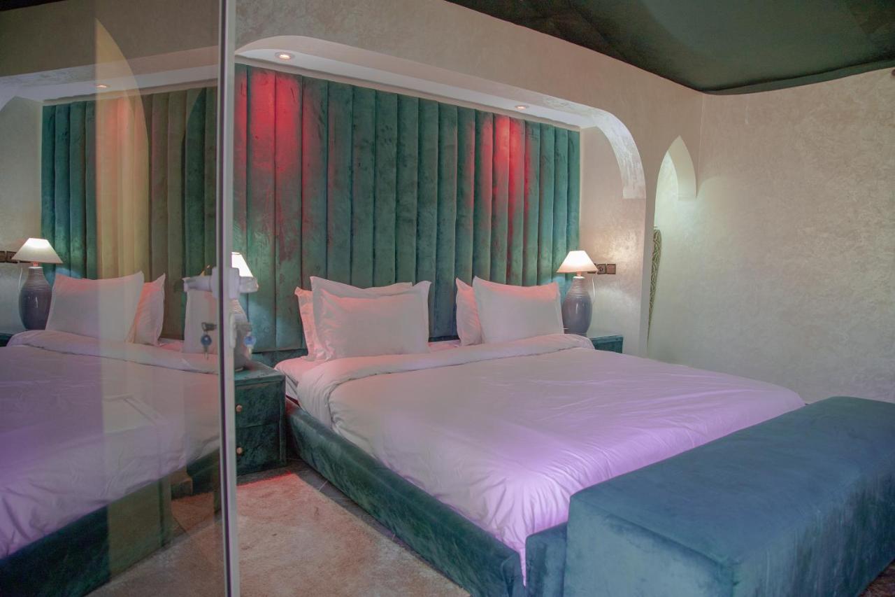 Jnanat Aicha Guesthouse Wawizelte Εξωτερικό φωτογραφία